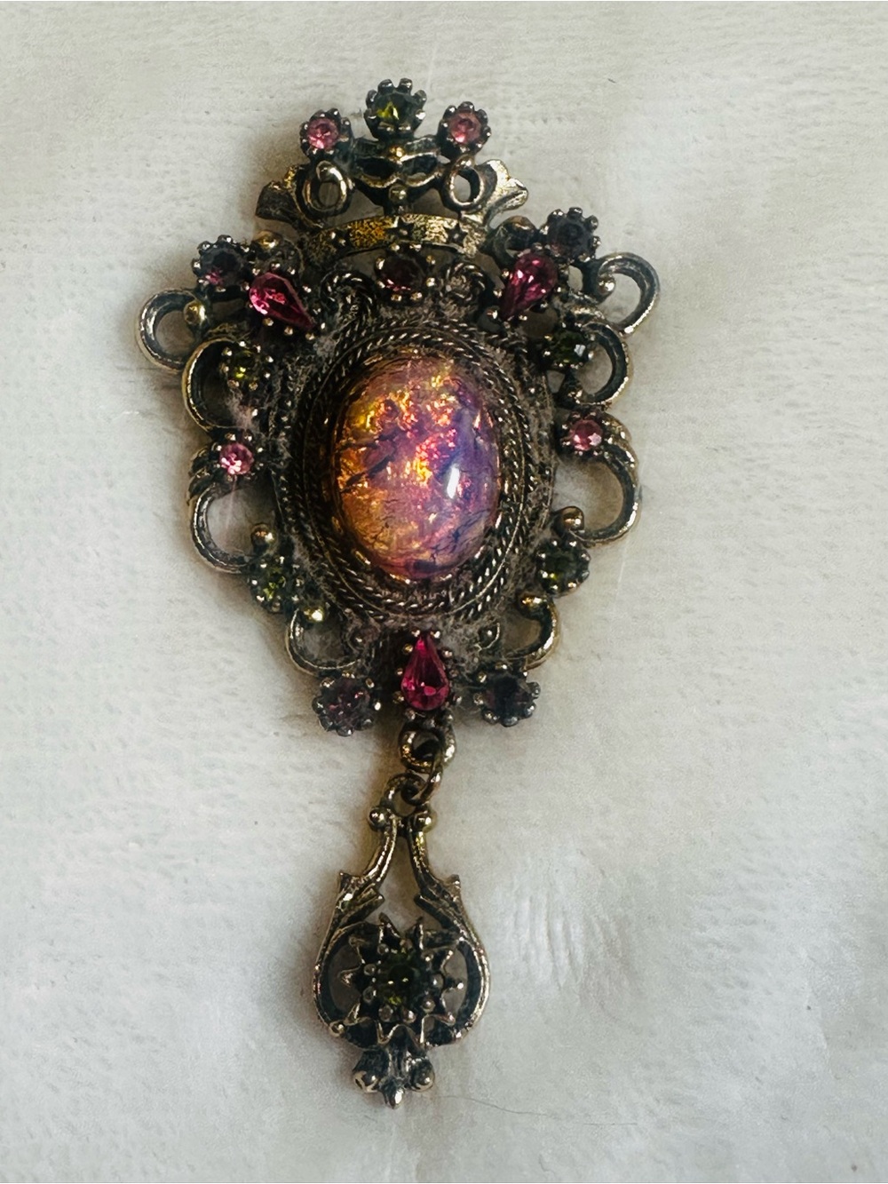1975 Sarah Coventry Pin Brooch Pendant dragon’s Breath 3" Long Pink Green Retro
